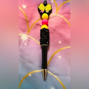 Colorful Beaded Handle with Black Grip Pen